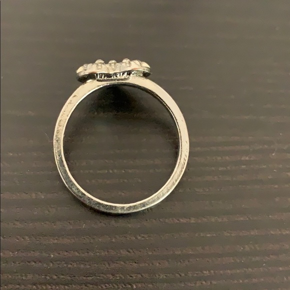 Heart Ring - Picture 5 of 9